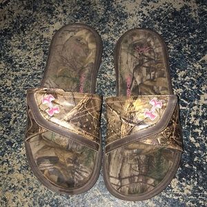 Under Armour Slides/Sandals